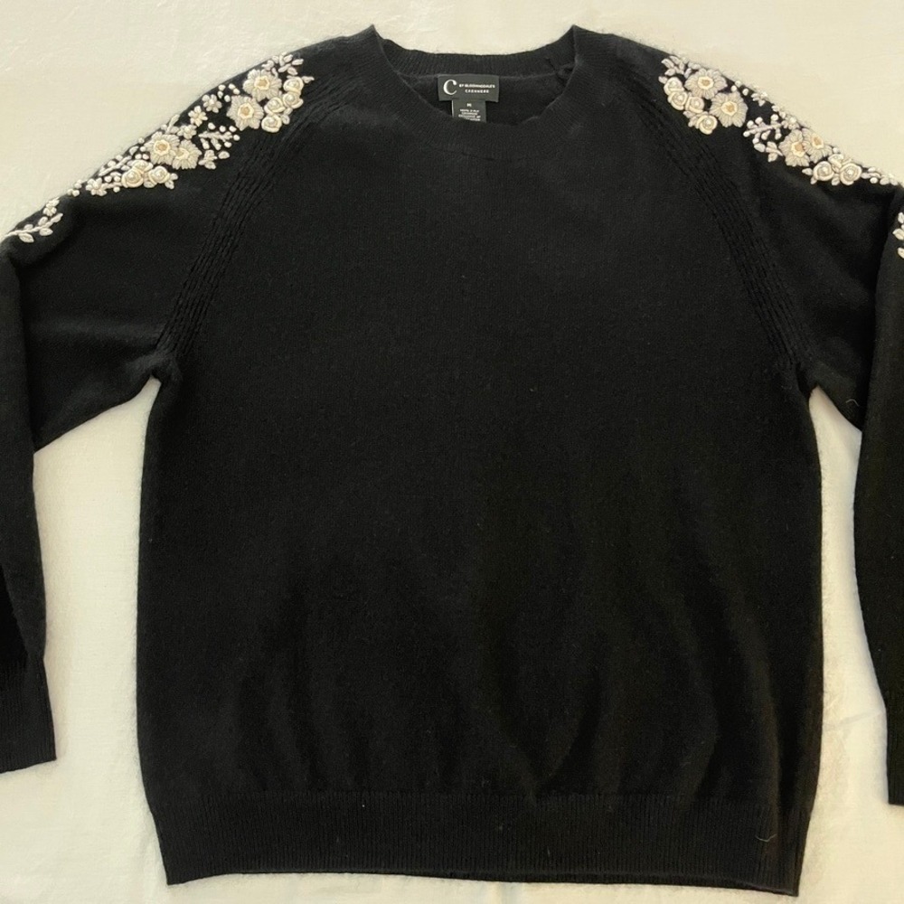 C by Bloomingdale's Cashmere Sweater Black Floral Embroidered Pearl Beaded M
